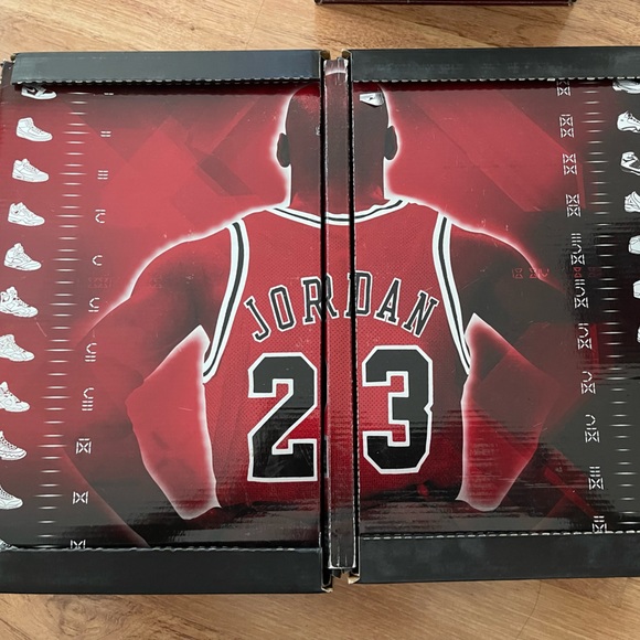 Jordan “Countdown” Package 2008 - Picture 4 of 4